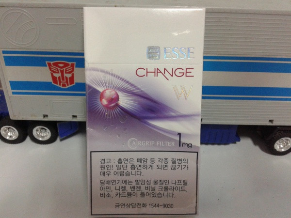 进口香烟是灰色的吗吗